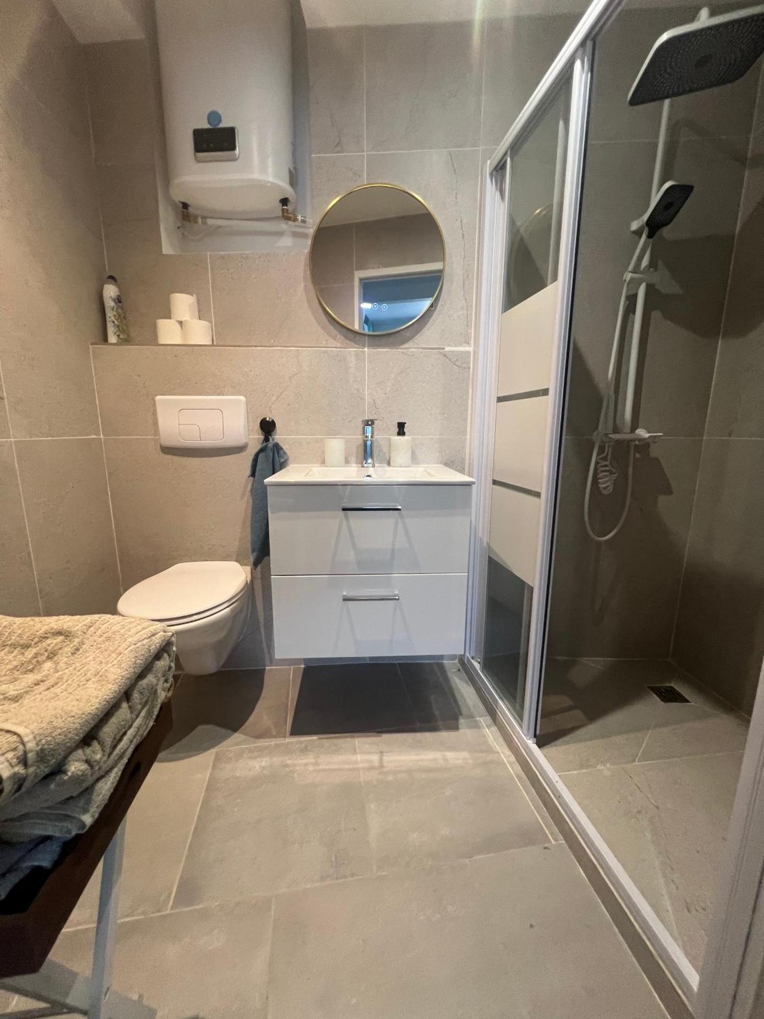 Maisons Detente Jardin, Terrasse Vue Mer Et Spa Μασσαλία Δωμάτιο φωτογραφία